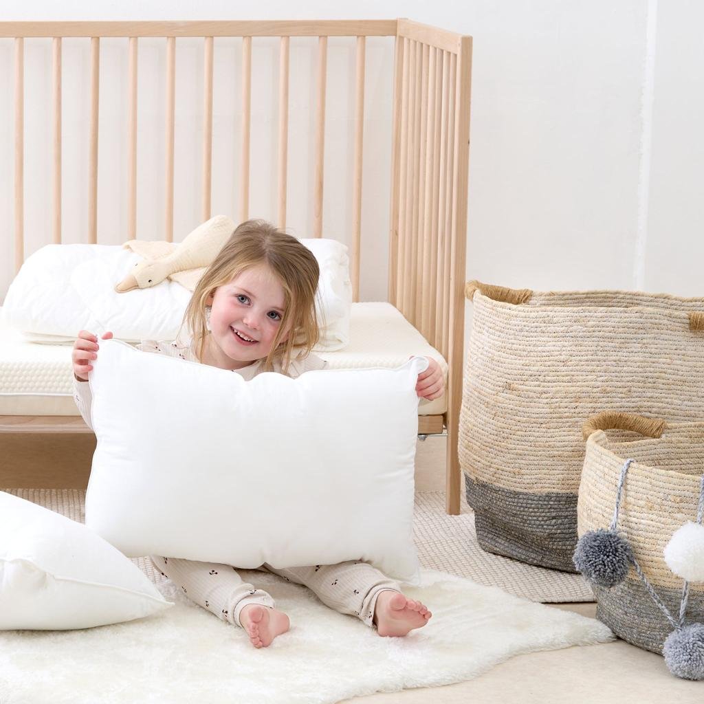 Parachute Toddler pillow size 12" x 18 - Image 2